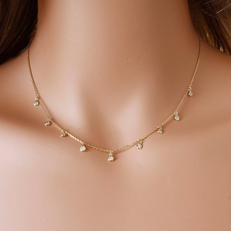 Simple Small Diamond Pendant Ladies Clavicle Chain