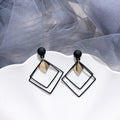 Geometric metal round earrings