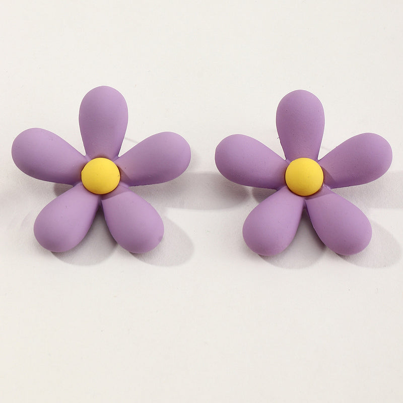 Sweet And Lovely Resin Flower Earrings