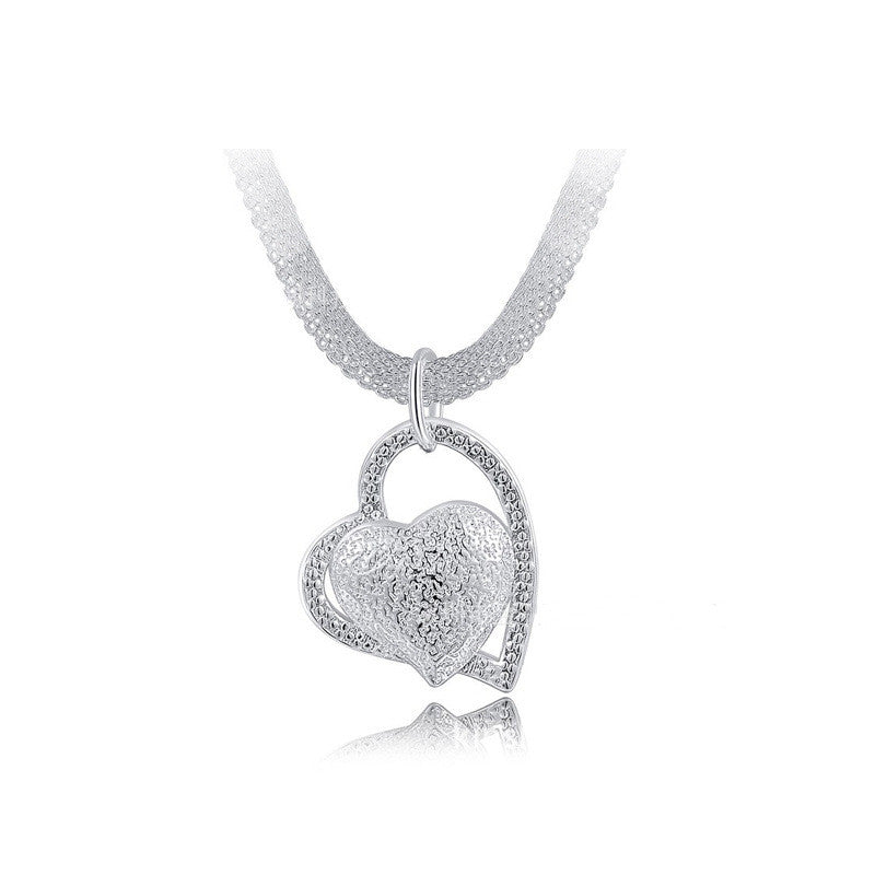 Network Management Sand Heart Creative Necklace