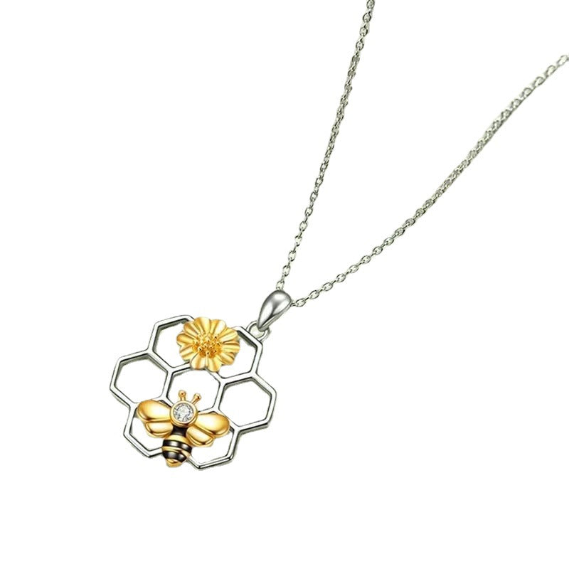 Cold Wind Bee Necklace