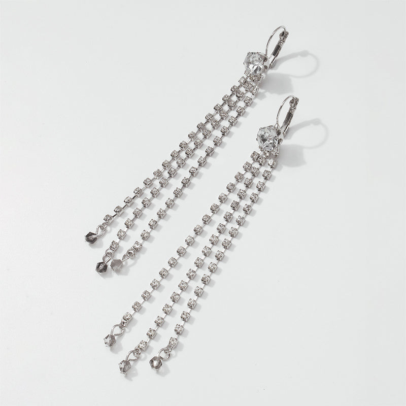 Claw Chain Tassel Imitation Crystal Earrings Ladies Style Temperament