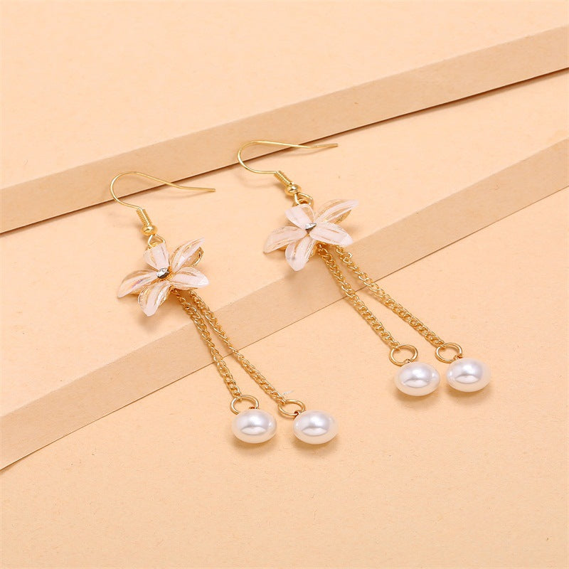 Temperament Personality Net Red Long Pearl Earrings