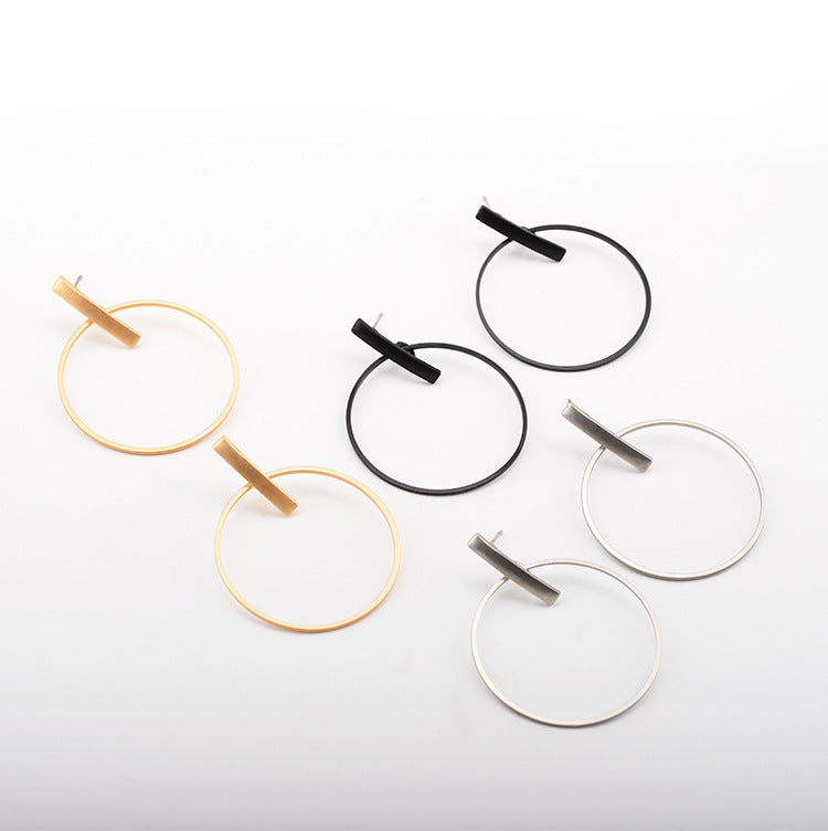 Simple Temperament Big Circle Female Earrings