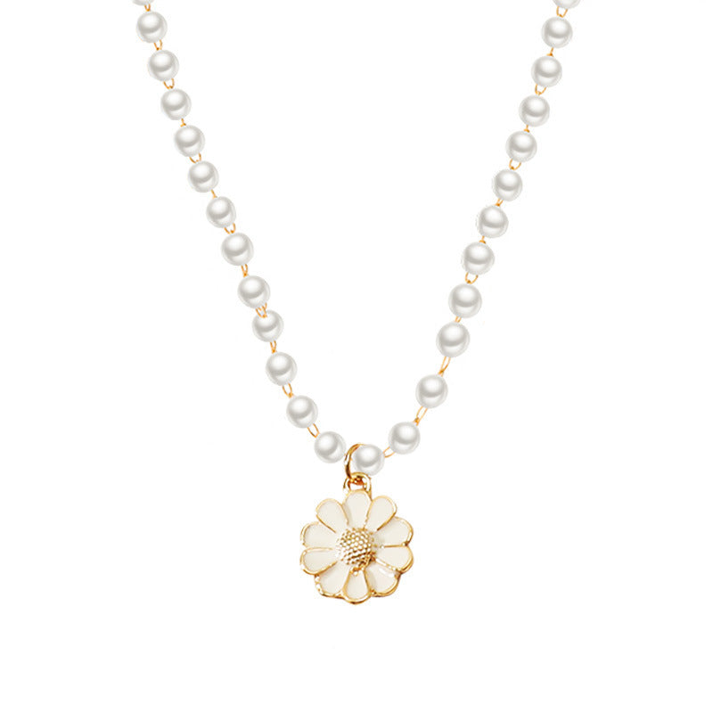 Frosty White Flower Pearl Forest Sweet Summer Chrysanthemum Daisy Clavicle Chain