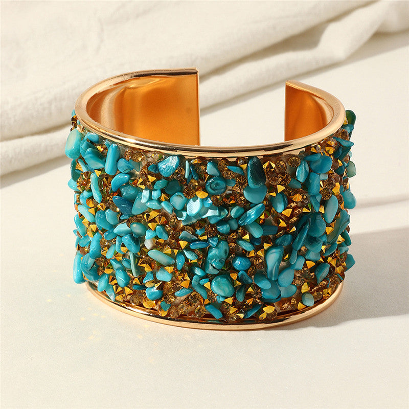 Exaggerated Metal Bracelet With Colored Diamonds And Gravel Bracelet