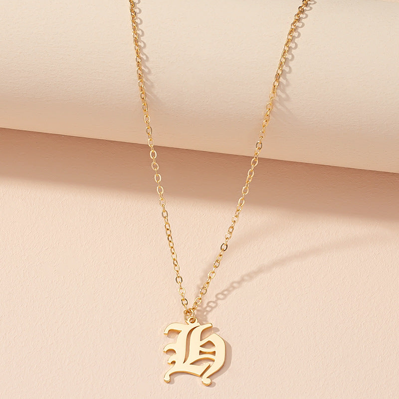 Retro Personality Design Sense 26 English Alphabet Necklace Female