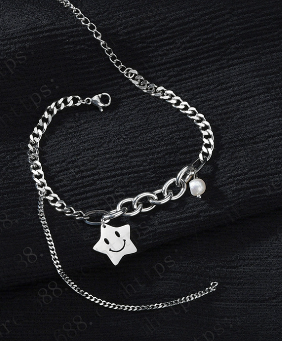 Stainless Steel Five-pointed Star Ladies Bracelet