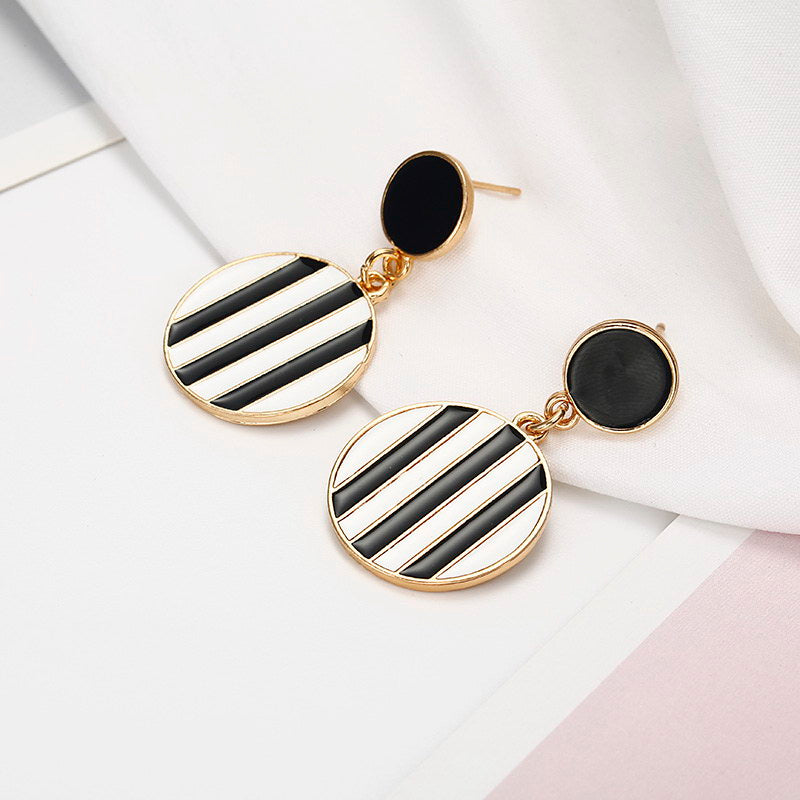 Women Stud Earrings Unquie Design Geometric Ear Jewelry