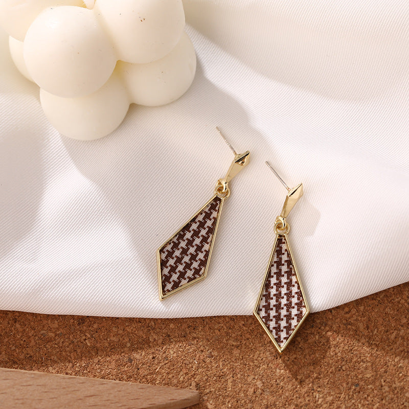 925 Silver Needle Houndstooth Earrings Cold Wind