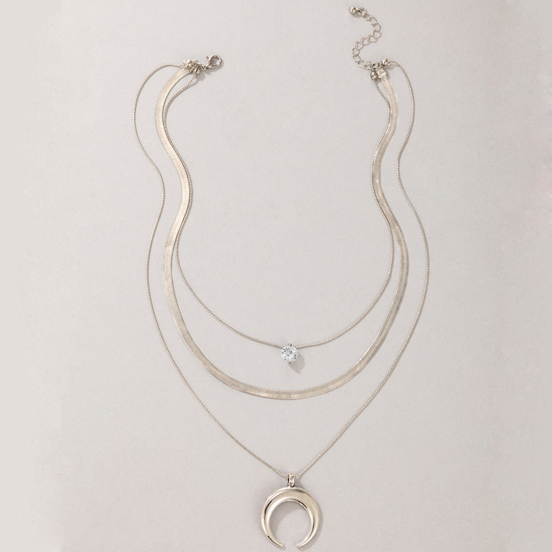 Simple Temperament Horns Moon Diamond 3-layer Accessory Necklace