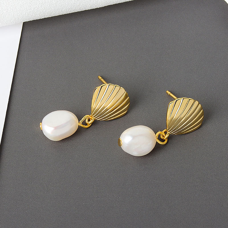 Women's Natural Gold Shell Pearl Earrings