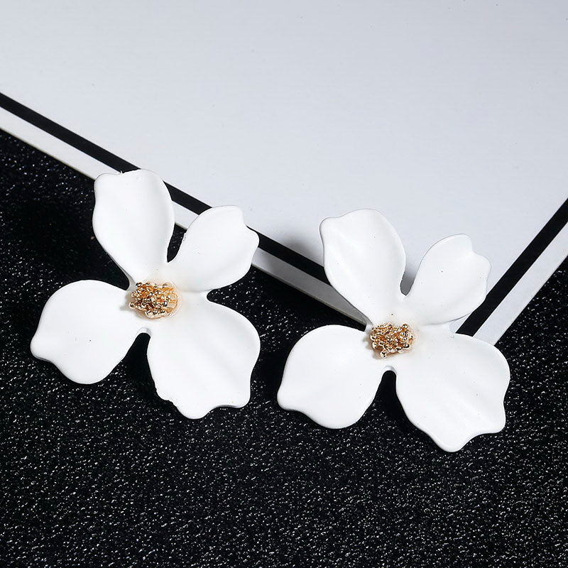 Small Fresh Earrings Super Fairy Flower Earrings Temperament And Beautiful Earrings