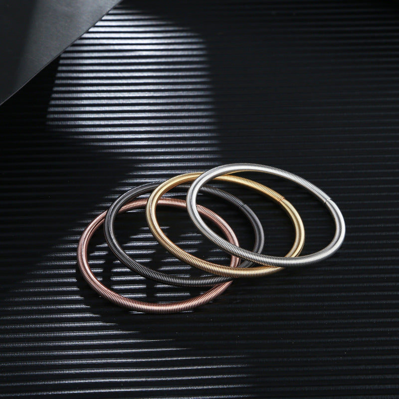 4.2mm Carbon Steel Spring Coil Bracelet For Women