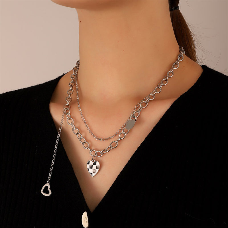 Frosty Wind Black And White Checkered Pendant Necklace Sweet Cool Trend